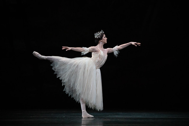 Mayara Magri as Myrtha in in Giselle, The Royal Ballet ©2021 ROH. Photograph by Alice Pennefather