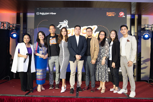The two winning Pinoy-preneurs with Viber executives and Pinoy Dream Negosyo judges
