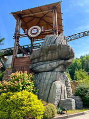 Photo 6 of 10 in the Dollywood gallery