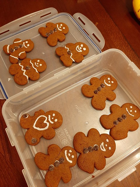 Gingerbread Men (Vegan)