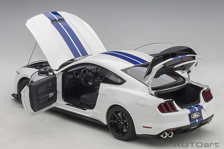 AUTOART 1 18 FORD SHELBY GT-350R MO HINH O TO (6)
