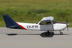 BAA Flight School Cessna 172S LY-FTF GRO 04/06/2022