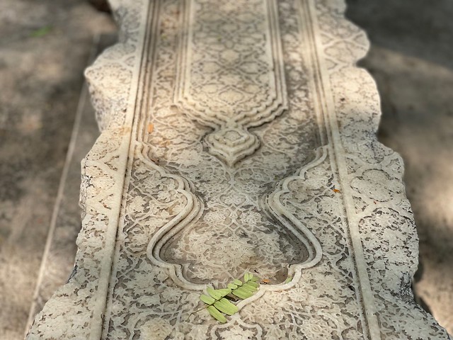 City Monument - Unknown Grave, Mehrauli
