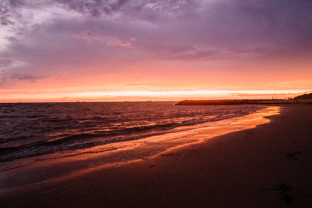 Beach After Rian 2022-07-21-beach after rain-16 | SUZY PEDEN QUIGLEY | Flickr