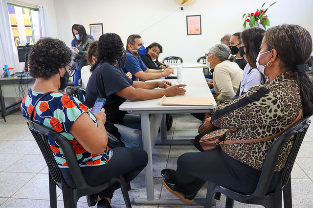 Reunião sobre limpeza nas comunidades atingidas - Esmeraldas