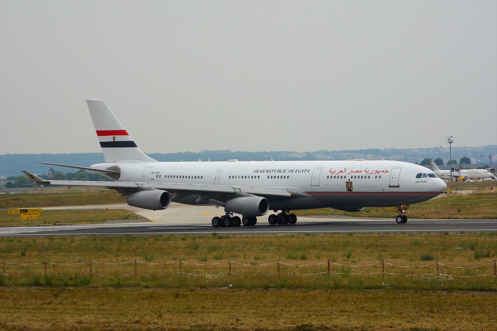 (ORY) Arab Republic of Egypt Airbus A340-200 SU-GGG Takeoff runway 07 to Le Caire