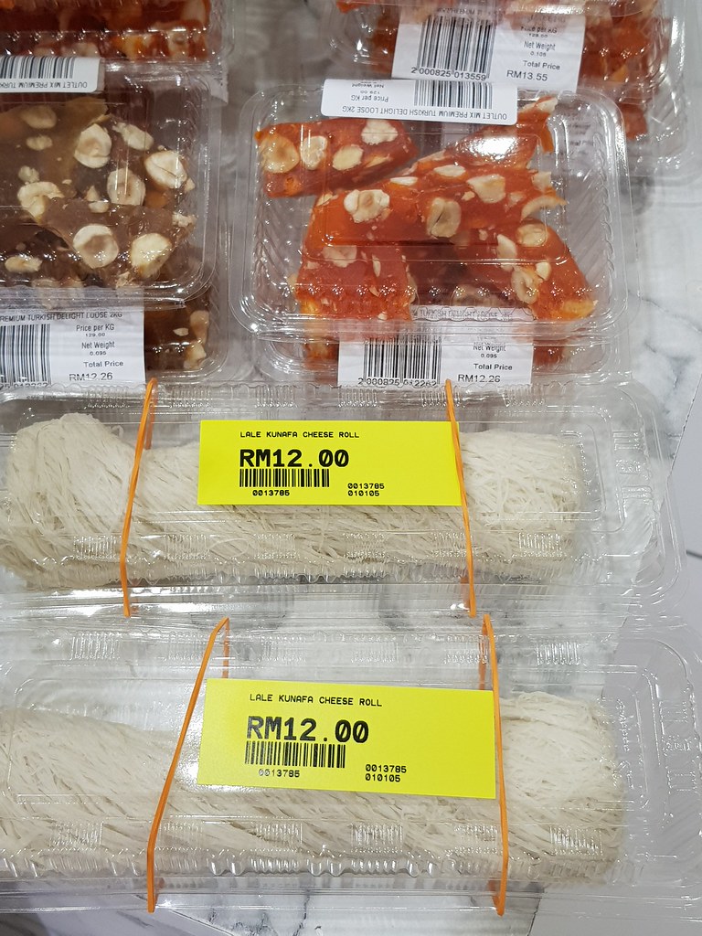 庫納法"阿拉伯甜点 Lale Kunafa Cheese Roll rm$12 @ Mahnaz Food inside Parkson Subang Parade
