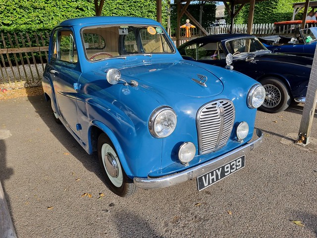 Austin A30 1955, Classic Car Sunday, Goodwood Motor Circuit, Claypit Lane, Chichester, West Sussex, PO18 0PH