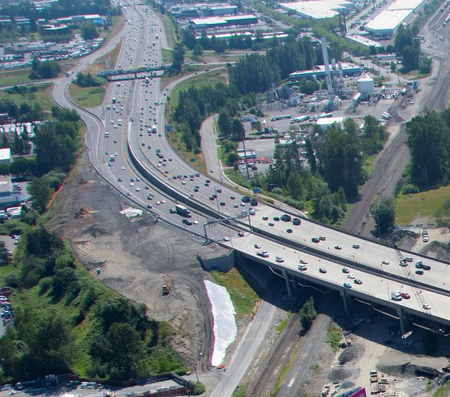 Aerial photo of I-5 in Fife and Port of Tacoma Road on-ramp