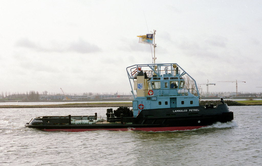 Lamnalco Rook Lamnalco Petrel - Stan Tug 3008 ©R&FvdHoek | Leen van der Meijden | Flickr