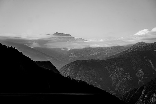 summer france 2022 fontainesnaves savoie 2707 mountains judydean black white view valleys mono