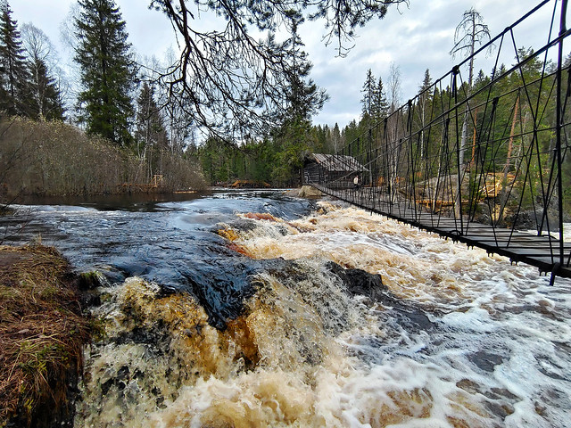 Рускеальские водопады на р. Тохмайоки