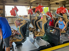 Photo 9 of 10 in the Carowinds gallery