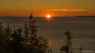 Lever du soleil, sunrise, Saint-Siméon, PQ, Canada - 09713