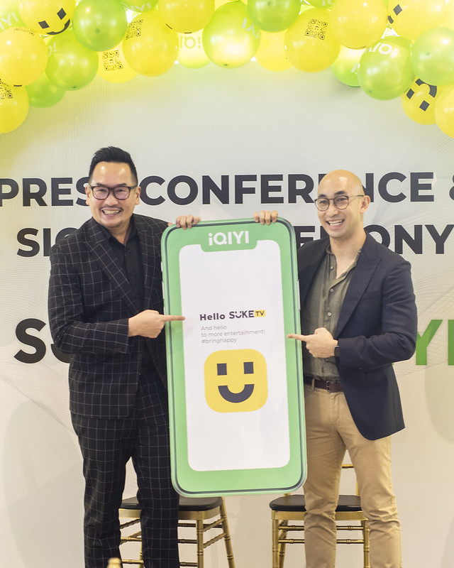 Dato_ Ac Mizal,  Chairman Of Suke Tv And Dinesh Ratnam, Iqiyi Country Manager For Malaysia, Singapore And Brunei At The Signing Ceremony Event 2