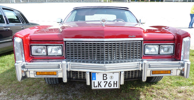 1976 Cadillac Fleetwood Eldorado convertible red v