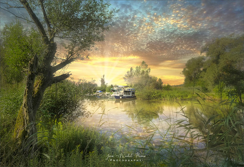 The boat by Jean-Michel Priaux, Rhinau - Alsace - Francepaysage nature landscape sunset sky reflet tree trees forest wet priaux pain