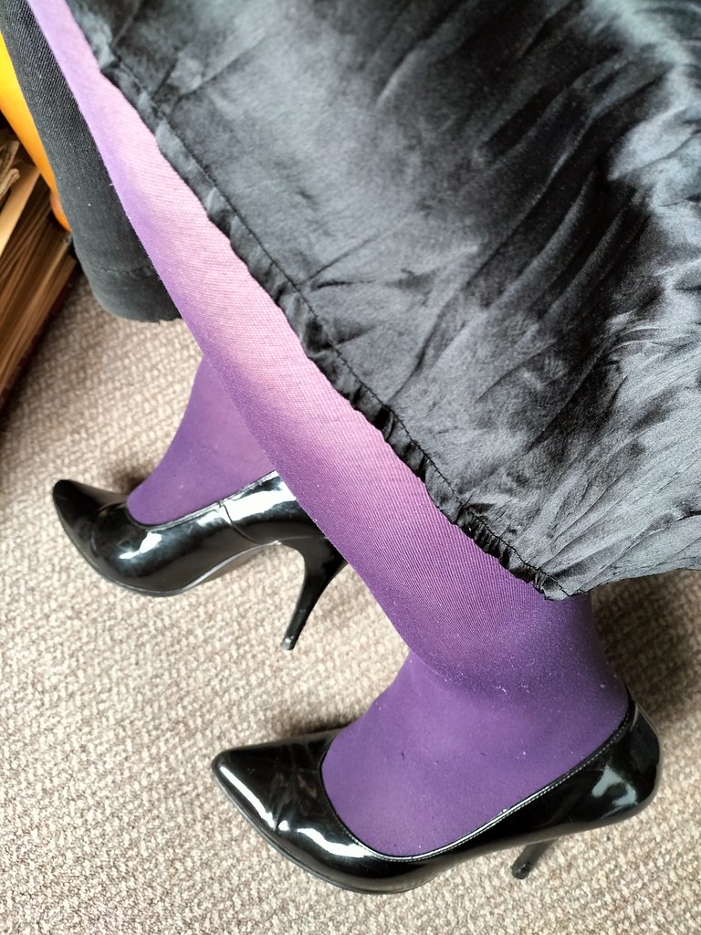 Purple stockings | Denise Beryl | Flickr