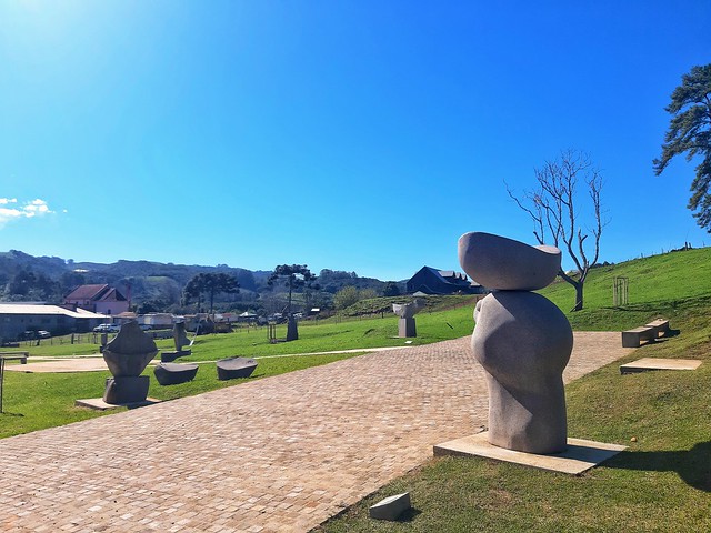 Parque Internacional de Esculturas Domadores de Pedra