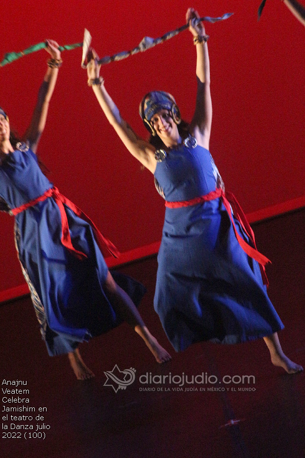 Anajnu Veatem Celebra Jamishim en el teatro de la Danza julio 2022 (100)
