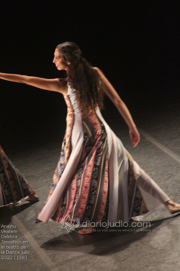 Anajnu Veatem Celebra Jamishim en el teatro de la Danza julio 2022 (156)