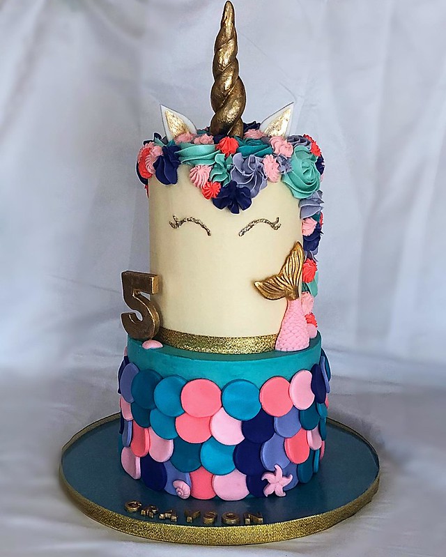 Cake by Kzoo Cakery