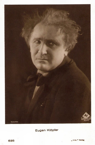 Eugen Klöpfer in Elegantes Pack (1925)