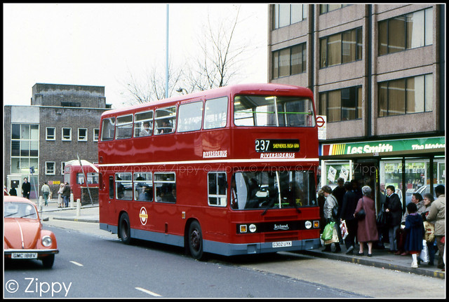 London Buses - L302 G302UYK