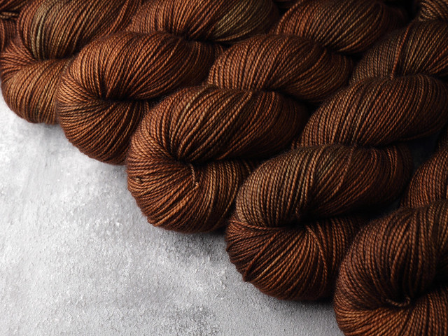 Favourite Sock – pure merino 4 ply/sock superwash wool hand dyed yarn 100g – ‘Hazel’