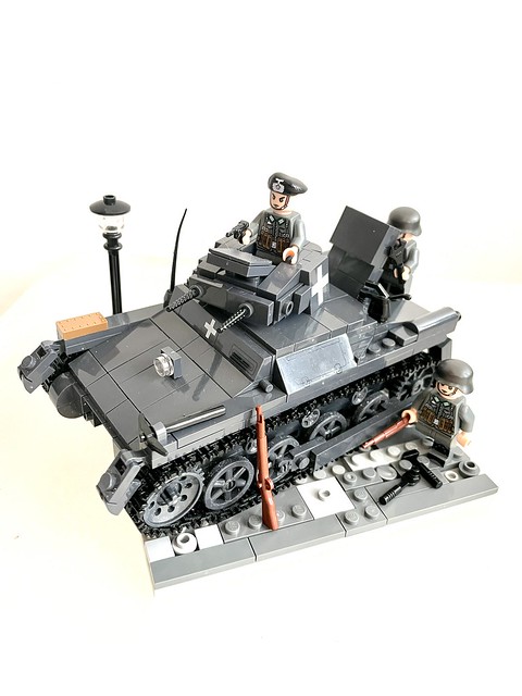 Panzer 1 un street (having technic issue)