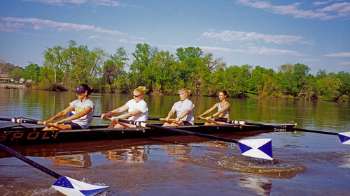 MC22_Rowing_Women_1990s