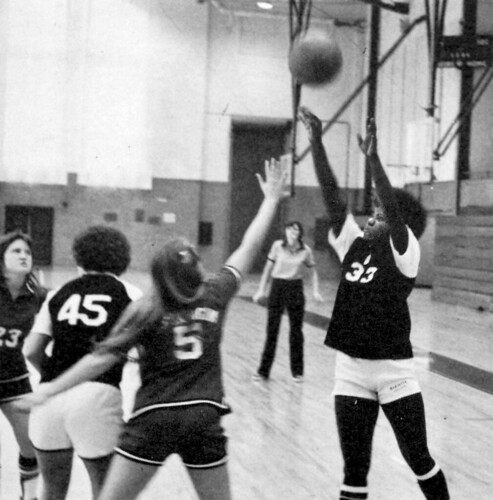 MC22_Basketball_Women_1970s