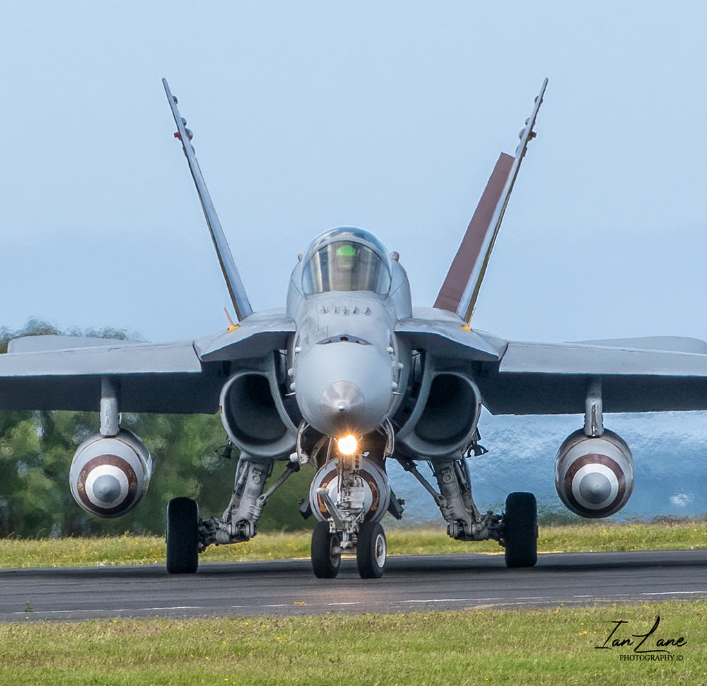 VMFA-323 Death Rattlers | F/A18-C Hornets US Marines | Flickr