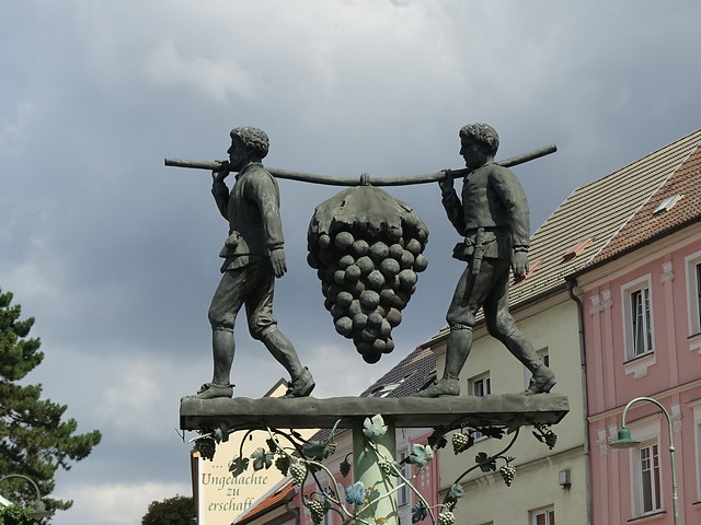 Poysdorf - Kundschafter-Denkmal