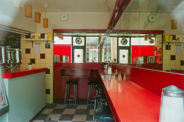 Café, Avery Row, Mayfair, Westminster, 1986-8, 88e6-54-2