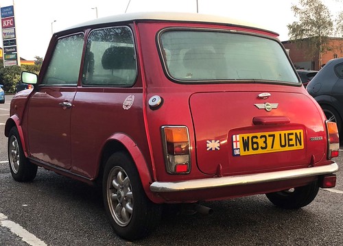 2000 Rover Mini Cooper (W637 UEN) | by T & L Automobile Photography