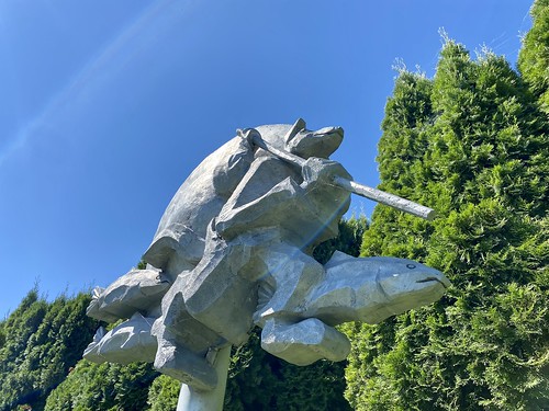 Cool sculpture along the Chelan Riverwalk trail