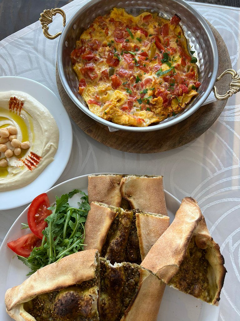 مطعم بيت الشام كابرون