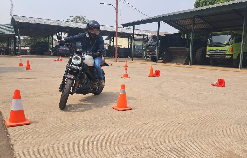 Giat Melaksanakan Edukasi Safety Riding, Yamaha Berikan Panduan Cara Berkendara Yang Tepat Bagi Konsumen