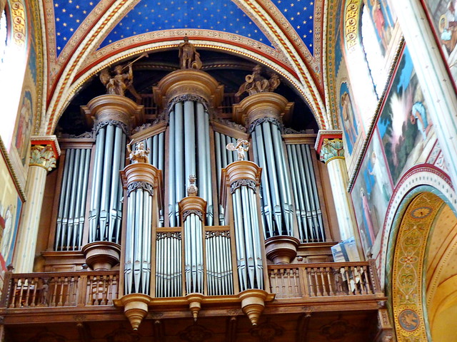 147 - Paris en Mai 2022 -  l'orgue de l'église de Saint-Germain des Près