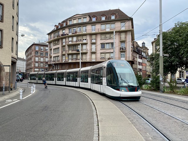Long tram