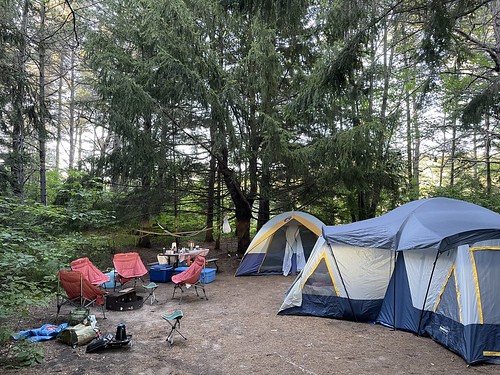 Tent set up at site 97, Chutes Provincial Park