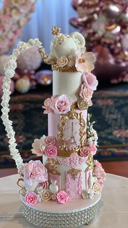 Cake by Nolee's Custom Cakes