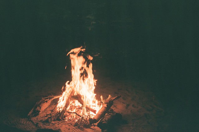 A beach campfire in Big South Fork.