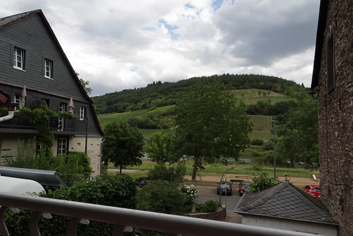 Blick vom Balkon unserer Ferienwohnung in Valwig