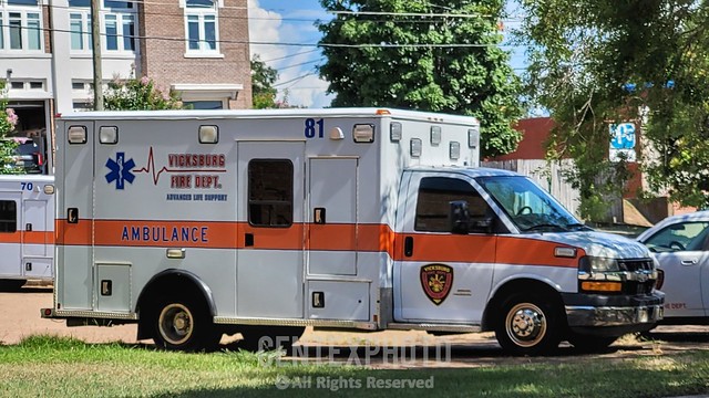 Vicksburg, MS Fire Department Medic 81 Chevy Express Wheeled Coach Ambulance