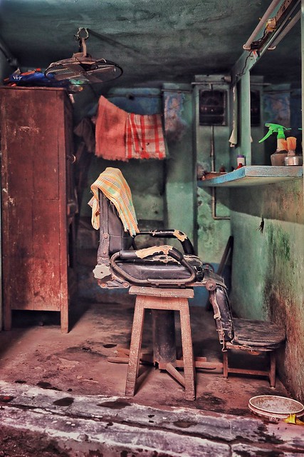Barber Shop in Varanasi