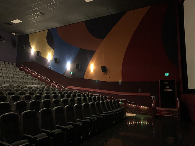Regal Cinemas Pinnacle Stadium 18 - Theater 7