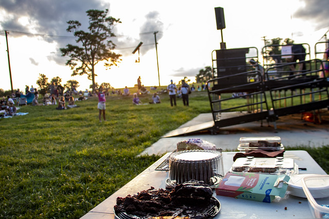 Night Of 1,000 Cakes at the Fort Reno Concert Series