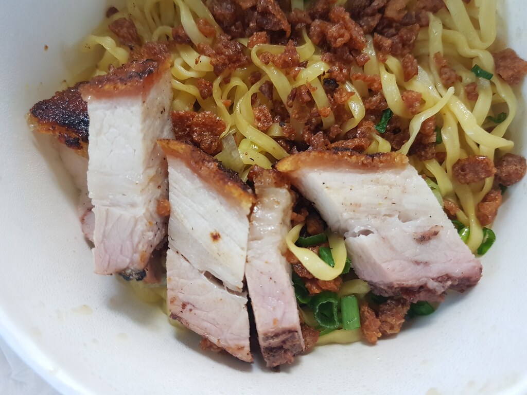 客家麵配燒肉 Hakka Noodles w/Siew Yoke rm$11.50 @ TnR by Sean & Angie via Air Asia Food Delivery to CP Tower, PJ Phileo Damansara